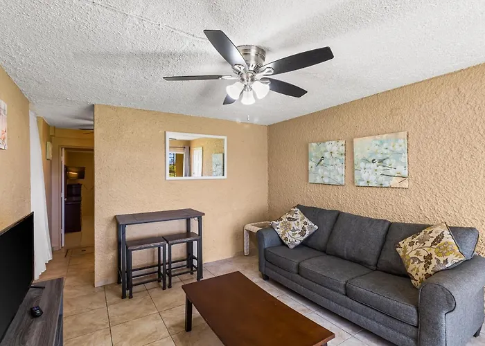 A Getaway To A Getaway Condo